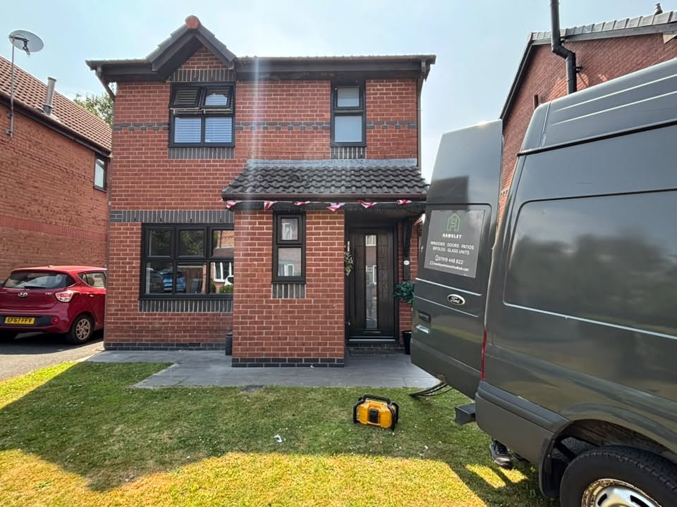 Front door & window set, Wigan install